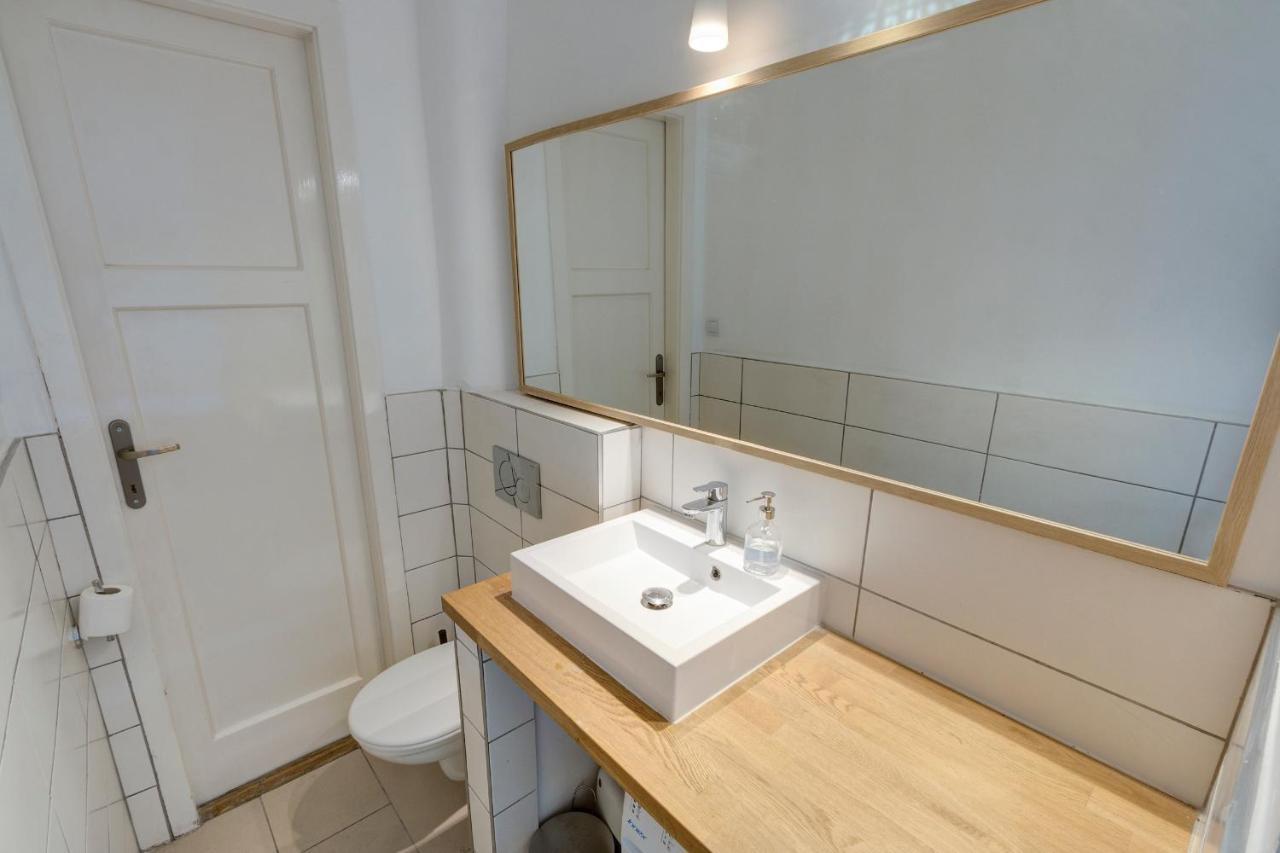 d.Five Gálya Apartment Budapest Esterno foto