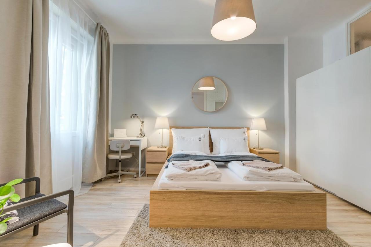 d.Five Gálya Apartment Budapest Esterno foto